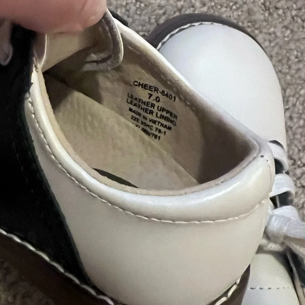 Footmates toddler Oxford shoes, white and navy, Size 7 - Picture 7 of 8